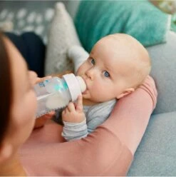 Philips Avent SCD809/01 Anti-Colic Combi Babyfles (125ml) + (260ml) Met AirFree Ventiel 24 Philips Avent SCD809/01 Anti-Colic Combi Babyfles (125ml) + (260ml) Met AirFree Ventiel -Babyproducten Serie Winkel 1195x1200 10