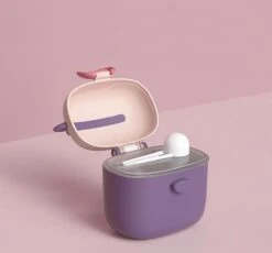 Melkpoeder Toren – Reisbox – Doseerdoosje – Bewaardoos – Dispenser - Paarse Snuiter -Babyproducten Serie Winkel 1200x1116 7