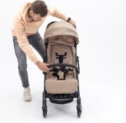 Hamilton By Yoop X1 Plus Buggy – Nieuw, Hoger, Uitgebreider 2023 Model – Premium Stroller Met One Hand Folding Technologie – Kaki – Lichte, Verstelbare En Wendbare Kinderwagen Met Vele Gemakken -Babyproducten Serie Winkel 1200x1174 3