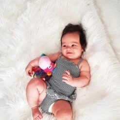 Playgro Clip Clop Rammelaar - Roze - Activiteitenspeeltje - Kraamkado -Babyproducten Serie Winkel 1200x1200 106