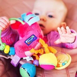 Playgro Clip Clop Rammelaar - Roze - Activiteitenspeeltje - Kraamkado -Babyproducten Serie Winkel 1200x1200 108