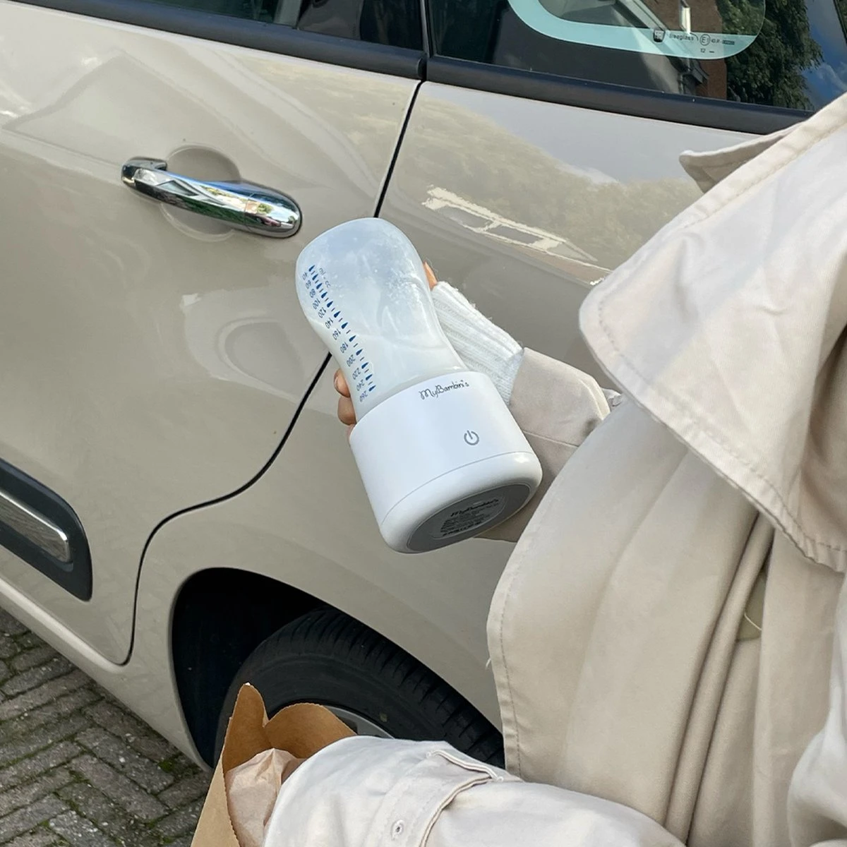 MyBambini's Bottle Warmer Pro™ - Draagbare Baby Flessenwarmer Voor Onderweg - Blauw - Geschikt Voor AVENT Philips, Chicco & Dodie 5 MyBambini's Bottle Warmer Pro™ - Draagbare Baby Flessenwarmer Voor Onderweg - Blauw - Geschikt Voor AVENT Philips, Chicco & Dodie - Afbeelding 3