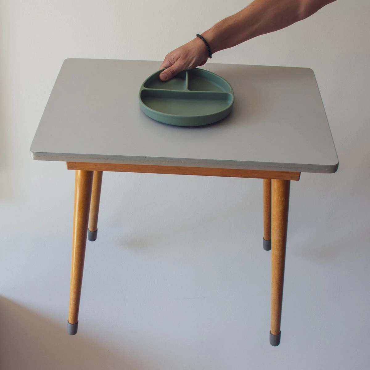 Kids Cultures | Baby Servies | Kinderbord En Kinderkom Met Zuignap Inclusief Lepels | Baby Bord | Groen 8 Kids Cultures | Baby Servies | Kinderbord En Kinderkom Met Zuignap Inclusief Lepels | Baby Bord | Groen - Afbeelding 6