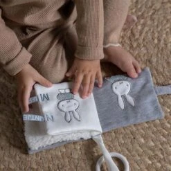 Nijntje - Green Knit - Buggyboekje 19 Nijntje - Green Knit - Buggyboekje -Babyproducten Serie Winkel 1200x1200 180