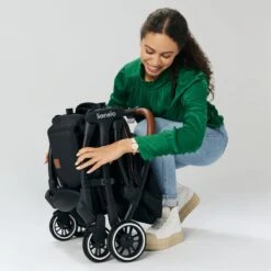 Lionelo Buggy Julie One - Kinderwagen Premium - Automatisch Opvouwen - Wandelwagen Tot 22 Kg - Comfortabele Zitje -Babyproducten Serie Winkel 1200x1200 518