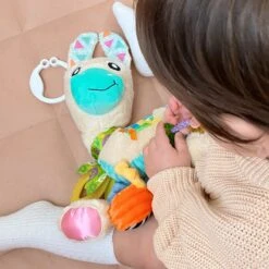 Playgro Activiteitenvriend Lama Lupe -Babyproducten Serie Winkel 1200x1200 631