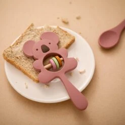 Merkloos Bijtring - Rammelaar - Babys - Speelgoed - Babyspeelgoed - Kraamcadeau - Siliconen - BPA Vrij - Roze 15 Merkloos Bijtring - Rammelaar - Babys - Speelgoed - Babyspeelgoed - Kraamcadeau - Siliconen - BPA Vrij - Roze -Babyproducten Serie Winkel 1200x1200 80