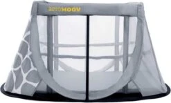 AeroMoov Instant Travel Cot Reisbed - Giraph Sky -Babyproducten Serie Winkel 1200x725