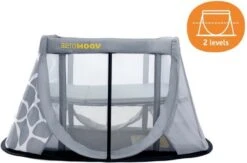 AeroMoov Instant Travel Cot Reisbed - Giraph Sky -Babyproducten Serie Winkel 1200x791 1