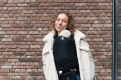 Cuddie Baby Draagdoek - Premium Organic Baby Draagdoek Gemaakt Van Bio Katoen - Newborns Tot 15 Kg - Baby Cadeau - Met Wenskaart - Zwart -Babyproducten Serie Winkel 1200x799 39