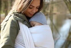 Yaro Broken Twill 33 Draagdoek - Maat 6 - 4.60 M 10 Yaro Broken Twill 33 Draagdoek - Maat 6 - 4.60 M -Babyproducten Serie Winkel 1200x800 186