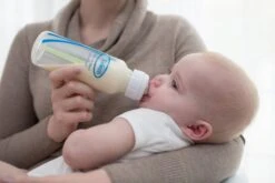 Dr. Brown's Options+ Anti-colic Standaard Fles - 250ml -Babyproducten Serie Winkel 1200x800 239