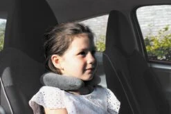 Dooky Neck Pillow Nekkussen Zacht Velours Grijs 7 Dooky Neck Pillow Nekkussen Zacht Velours Grijs -Babyproducten Serie Winkel 1200x800 40