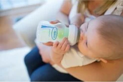 Dr. Brown's Options+ Anti-colic Bottle Brede Hals Fles - 150 Ml 13 Dr. Brown's Options+ Anti-colic Bottle Brede Hals Fles - 150 Ml -Babyproducten Serie Winkel 1200x804 6
