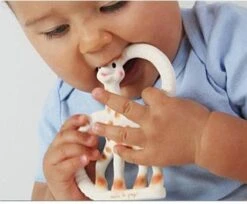 Sophie De Giraf - So Pure - Bijtring - Very Soft - 100% Natuurlijk Rubber -Babyproducten Serie Winkel 1200x989