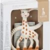 Sophie De Giraf - Bijtring - Soft - In Witte Geschenkdoos -Babyproducten Serie Winkel 720x1200