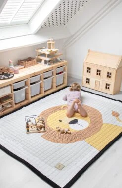 Love By Lily - Groot Speelkleed - Mr. Chairman Lion - 200x150cm -Babyproducten Serie Winkel 780x1200