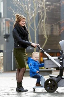 Kid-Sit Meerijdplankje Universeel - Zwart -Babyproducten Serie Winkel 799x1200 13