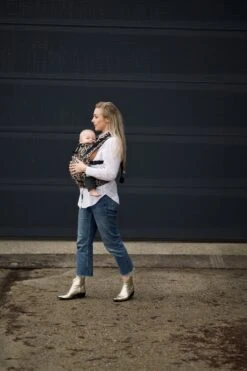 Pure Baby Love - Draagzak - Cross & Go - Panter Zwart - Maat 44/50 - 74 -Babyproducten Serie Winkel 799x1200 29