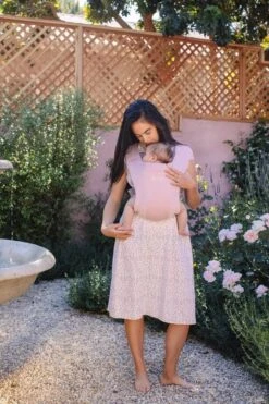 Ergobaby - Embrace - Draagzak Baby - Blush Pink -Babyproducten Serie Winkel 799x1200 36