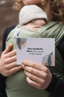 Cuddie Baby Draagdoek - Premium Organic Baby Draagdoek Gemaakt Van Bio Katoen - Newborns Tot 15 Kg - Baby Cadeau - Met Wenskaart - Olive -Babyproducten Serie Winkel 799x1200 45