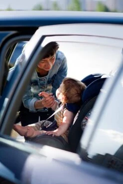 MUNDO 0-36 KG ISOFIX - 360 Graden Draaibaar Zwart -Babyproducten Serie Winkel 800x1200 32