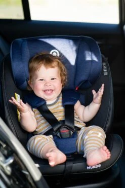 MUNDO 0-36 KG ISOFIX - 360 Graden Draaibaar Zwart -Babyproducten Serie Winkel 800x1200 33