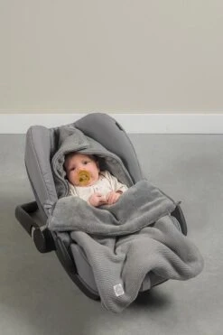 Jollein Voetenzak Voor Autostoel & Kinderwagen - Basic Knit - Stone Grey -Babyproducten Serie Winkel 800x1200 85