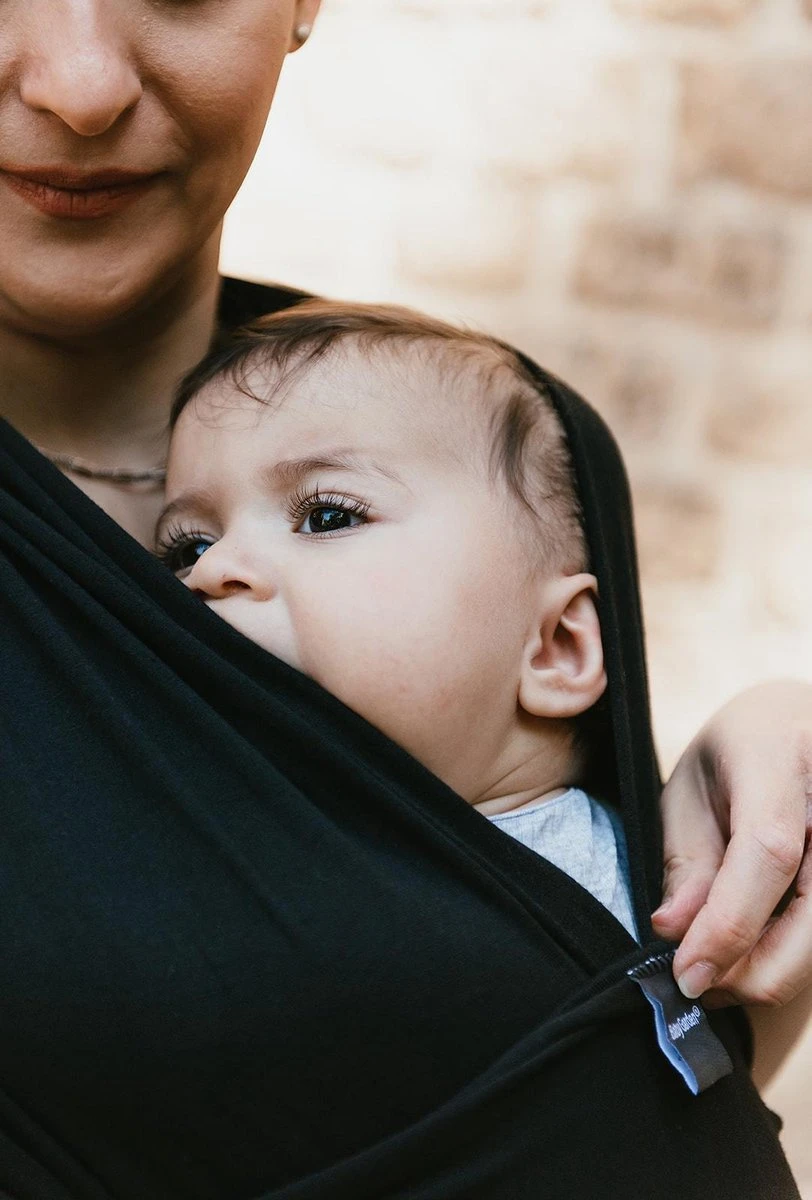 Baby Garden Draagdoek Zwart - Ergonomisch - Original - Gratis Slabbetje 6 Baby Garden Draagdoek Zwart - Ergonomisch - Original - Gratis Slabbetje - Afbeelding 4