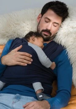 Babylonia Draagdoek - Tricot-Slen - Jeansblauw -Babyproducten Serie Winkel 835x1200 7