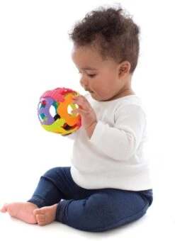 Playgro Shake Rattle And Roll Ball -Babyproducten Serie Winkel 873x1200