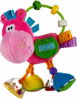 Playgro Clip Clop Rammelaar - Roze - Activiteitenspeeltje - Kraamkado -Babyproducten Serie Winkel 931x1200