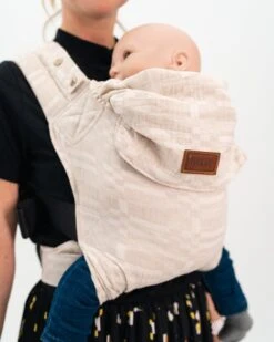 ByKay - Draagzak - Click Carrier Classic - Sand Blocks Summer - Organic Linnen/Cotton 14 ByKay - Draagzak - Click Carrier Classic - Sand Blocks Summer - Organic Linnen/Cotton -Babyproducten Serie Winkel 960x1200 9